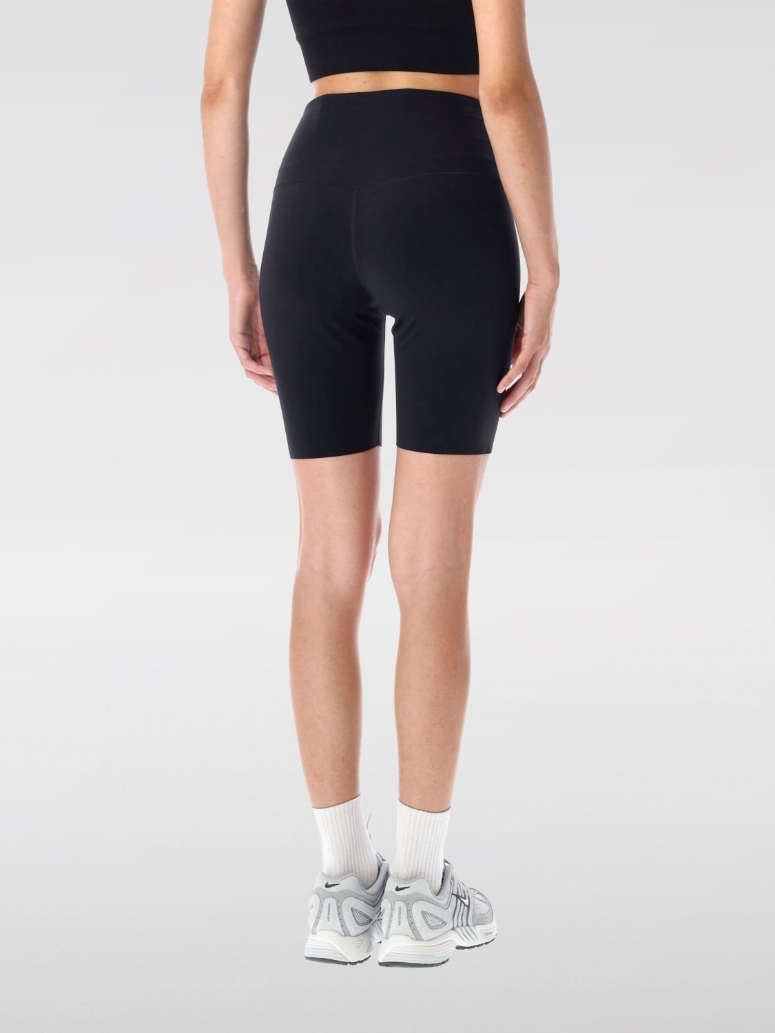 NIKE PANTALONES CORTOS: Pantalòn cortos mujer Nike, Negro - Img 2