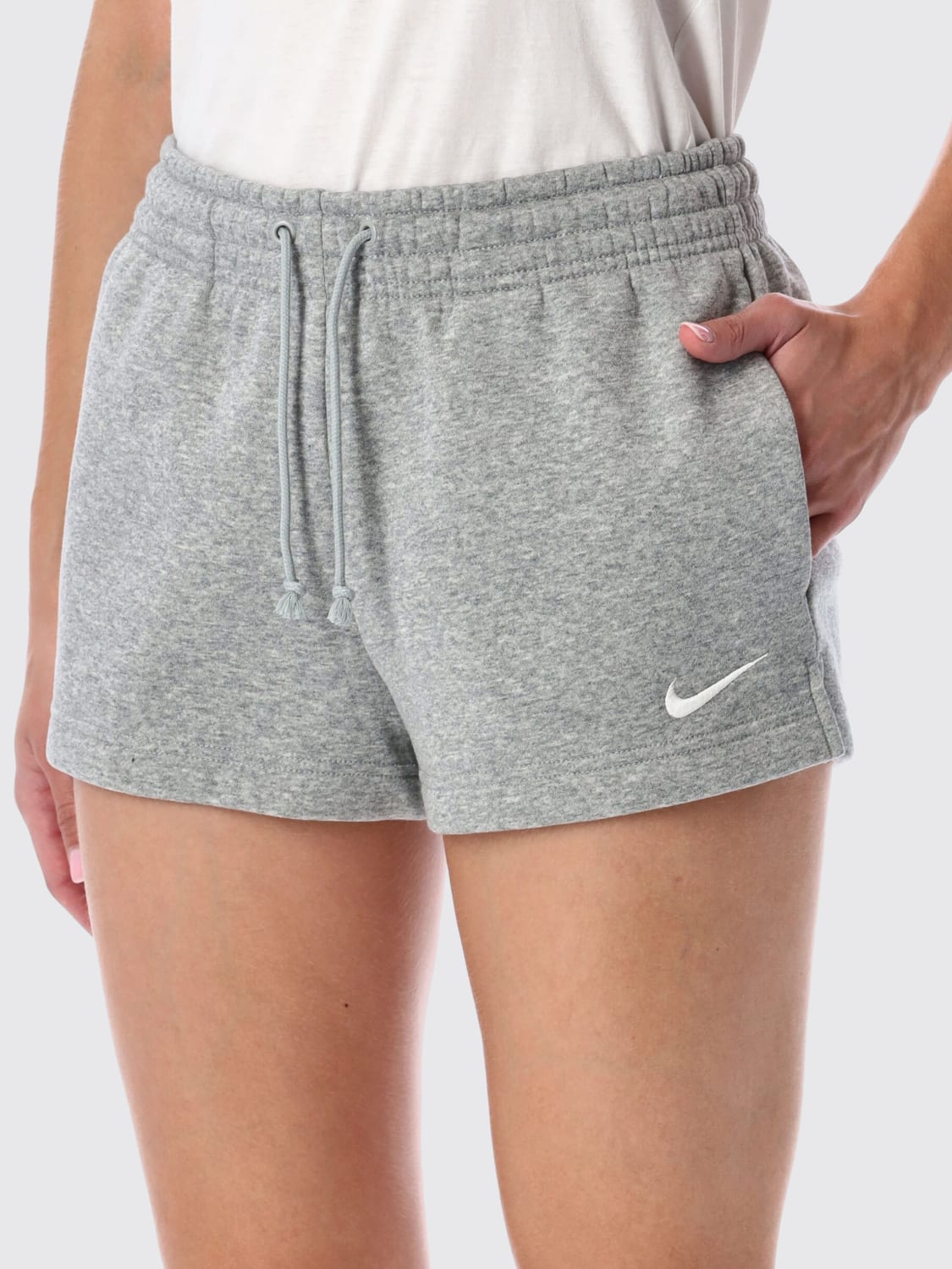 NIKE PANTALONES CORTOS: Pantalòn cortos mujer Nike, Gris - Img 3