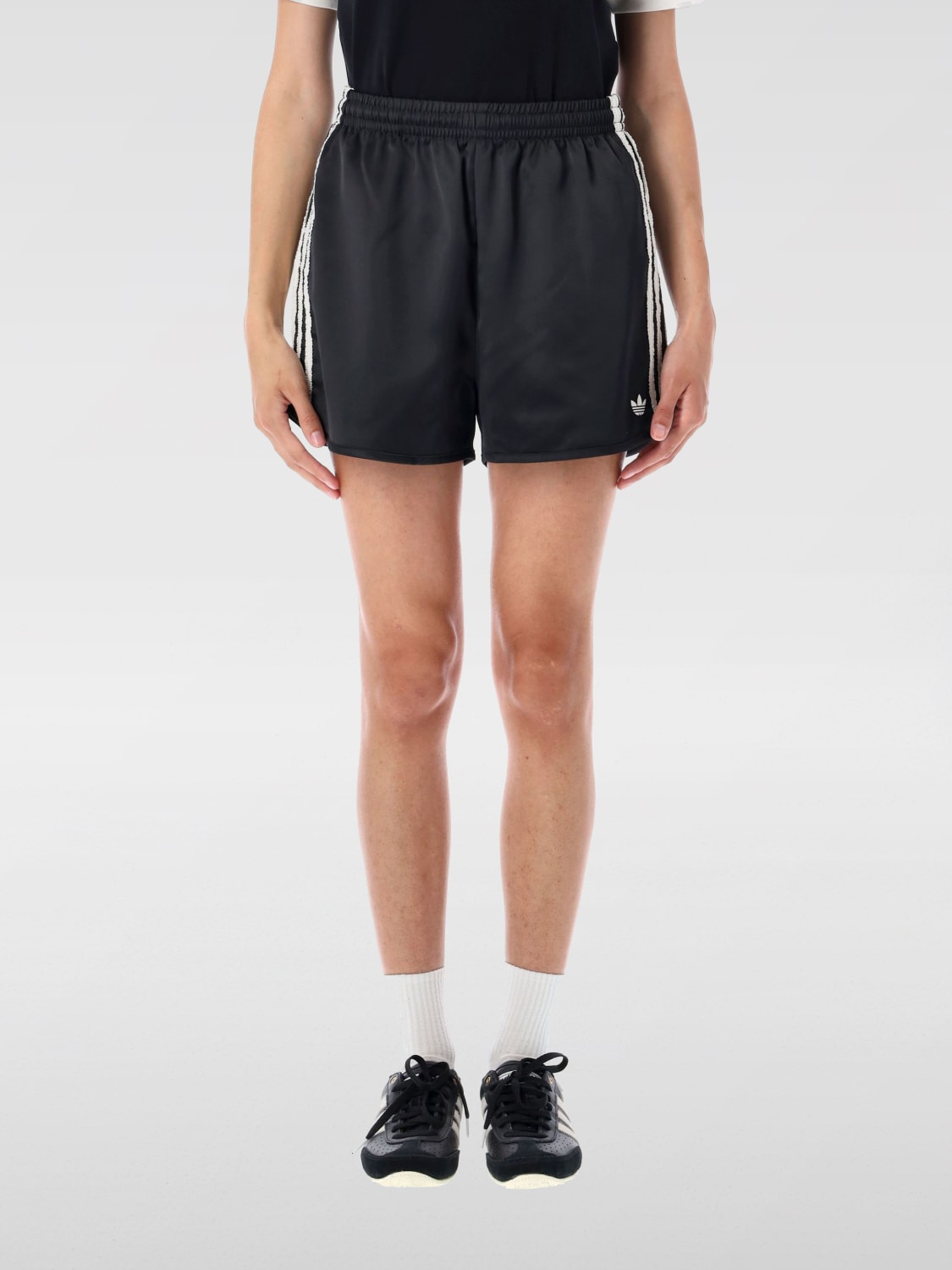 ADIDAS ORIGINALS PANTALONES CORTOS: Pantalòn cortos mujer Adidas Originals, Negro - Img 1