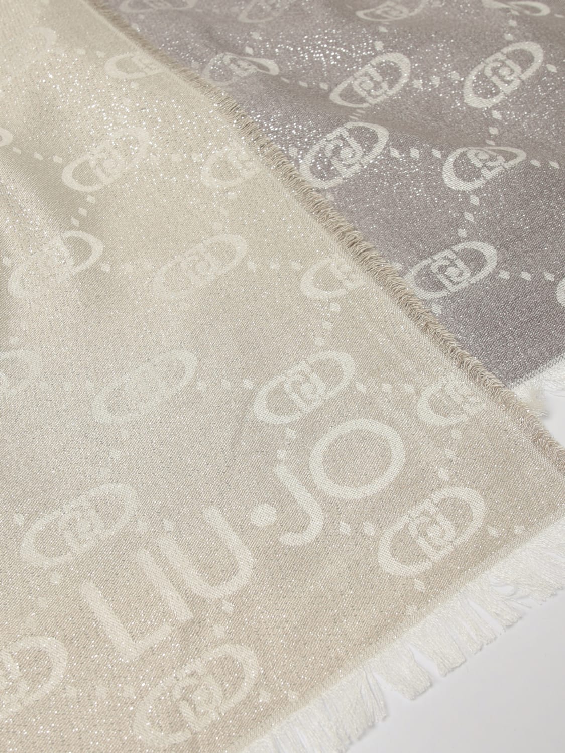 LIU JO SCIARPA: Stola Liu Jo in misto con monogram jacquard , Argento - Img 3