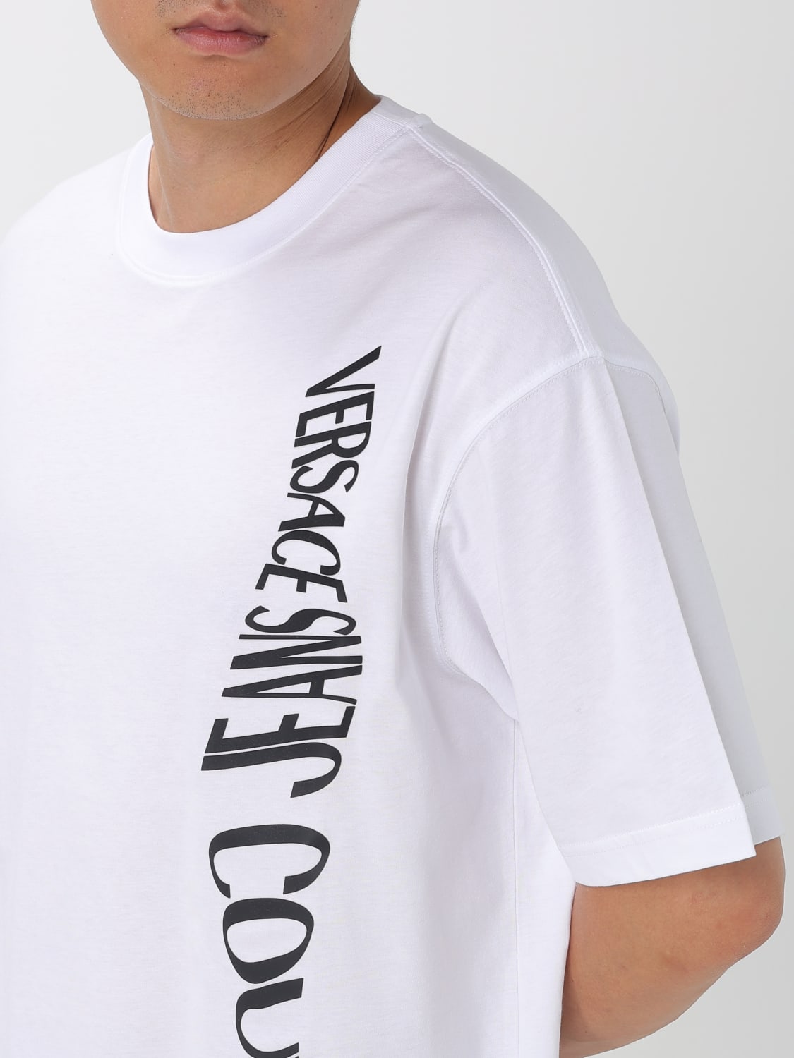 VERSACE JEANS COUTURE T-SHIRT: T-shirt in cotone con logo Versace Jeans Couture, Bianco - Img 3