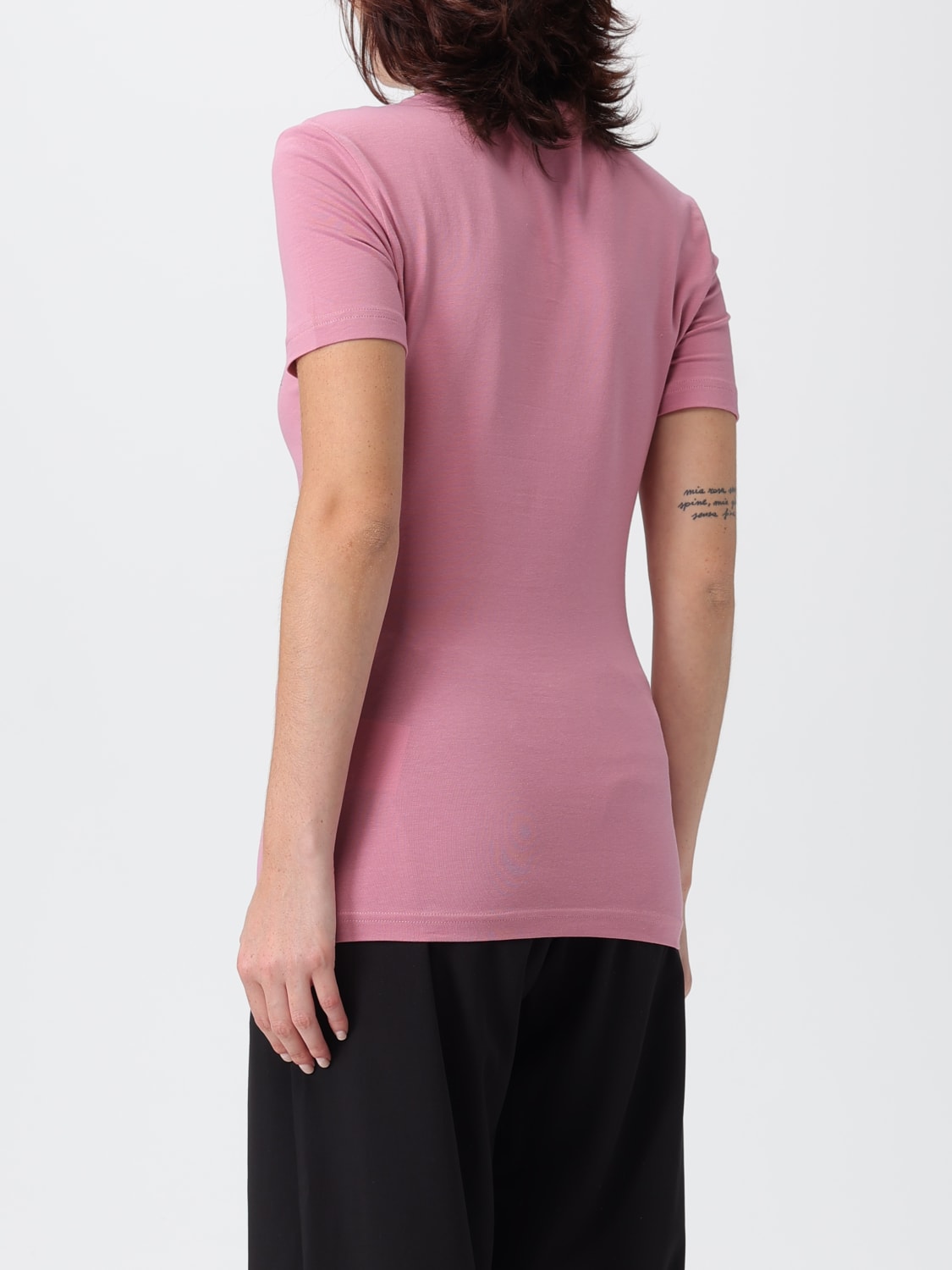VERSACE JEANS COUTURE T-SHIRTS: T-shirt in cotone con stampa logo Versace Jeans Couture, Rosa - Img 2