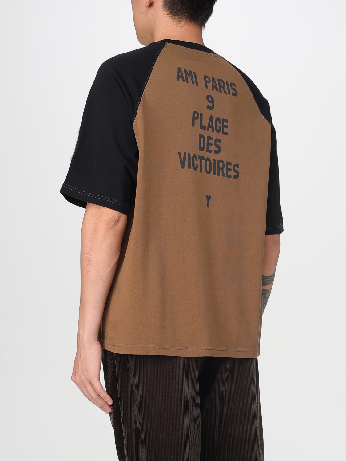 AMI PARIS T-SHIRT: T-shirt in cotone con logo Ami Paris, Marrone - Img 2