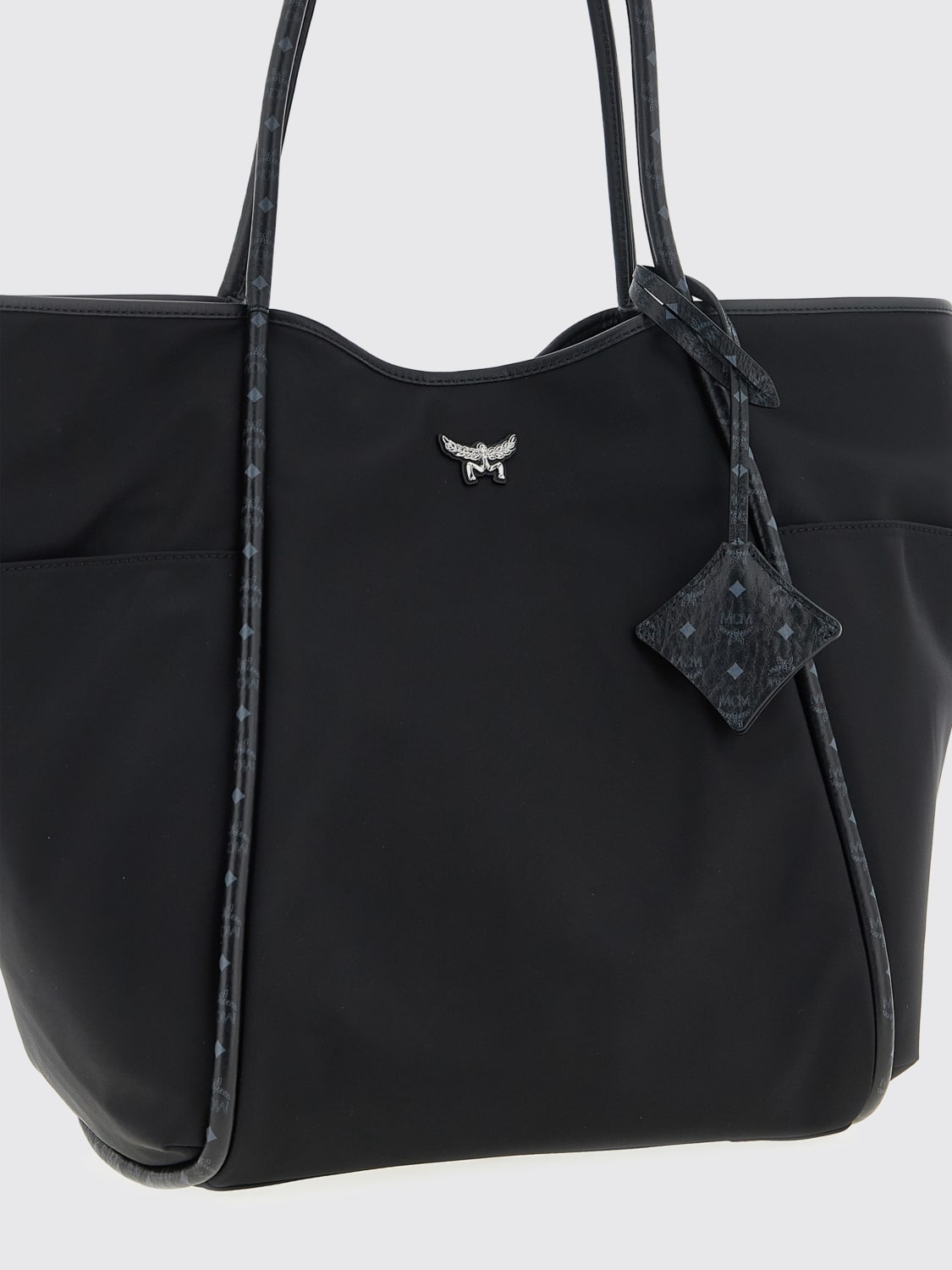 MCM BORSA A SPALLA: Borsa Aren MCM in Econyl® e cotone spalmato con stampa logo , Nero - Img 3