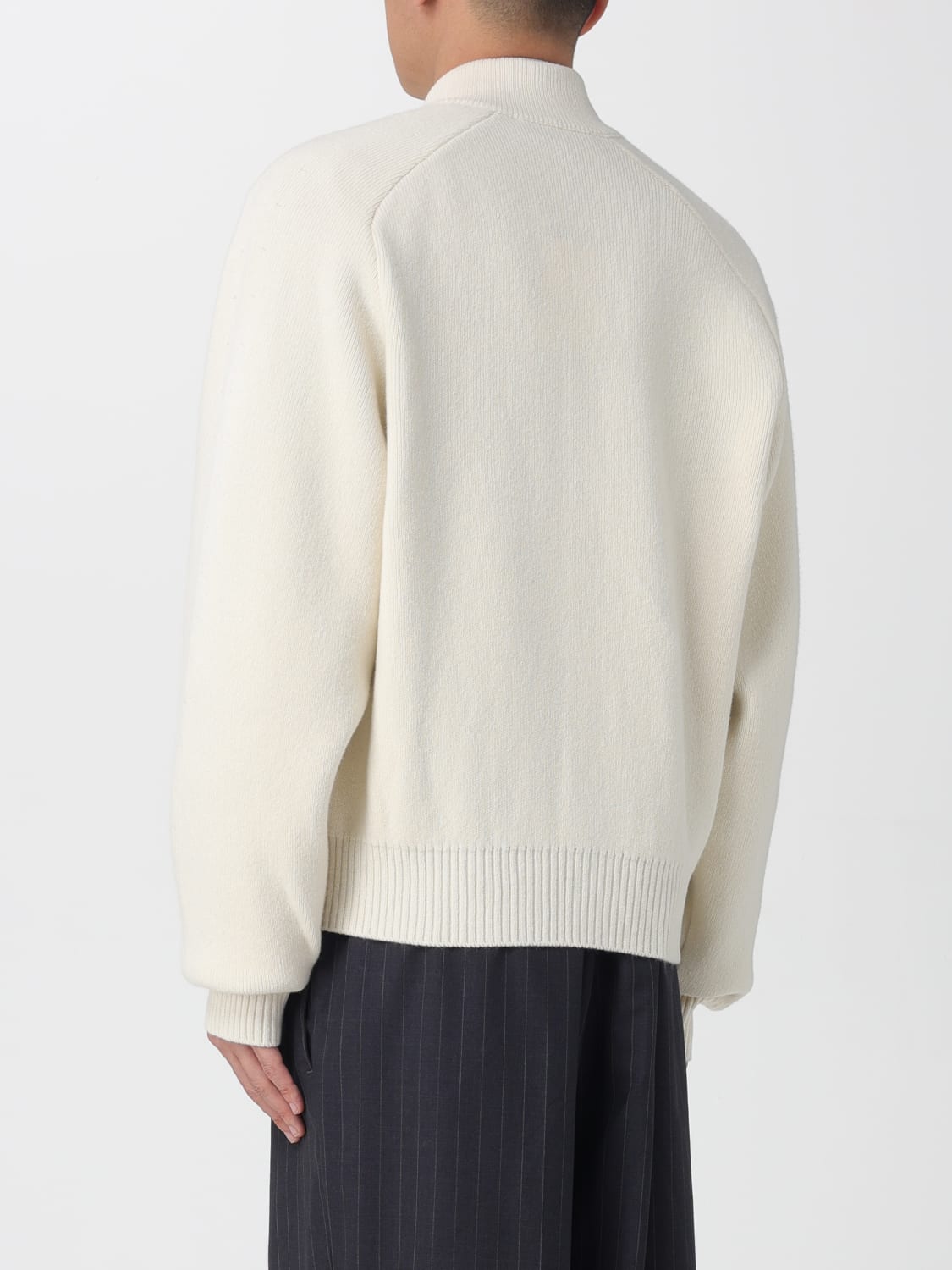 JACQUEMUS MAGLIA: Cardigan di lana Jacquemus, Bianco - Img 3