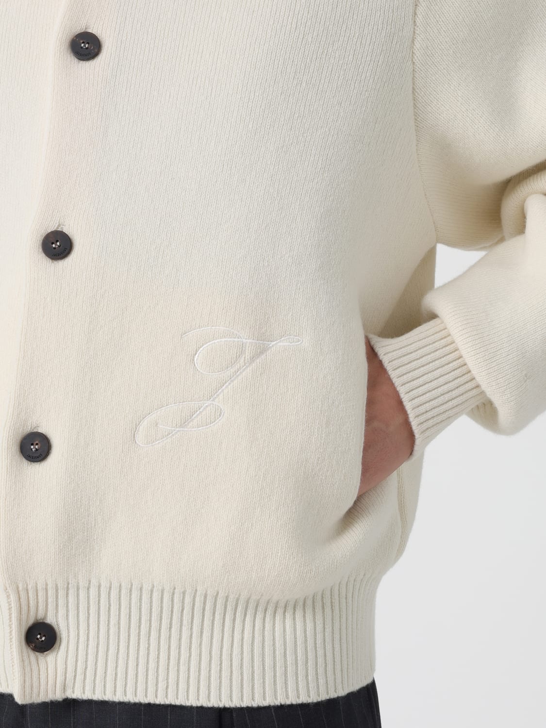 JACQUEMUS MAGLIA: Cardigan di lana Jacquemus, Bianco - Img 5