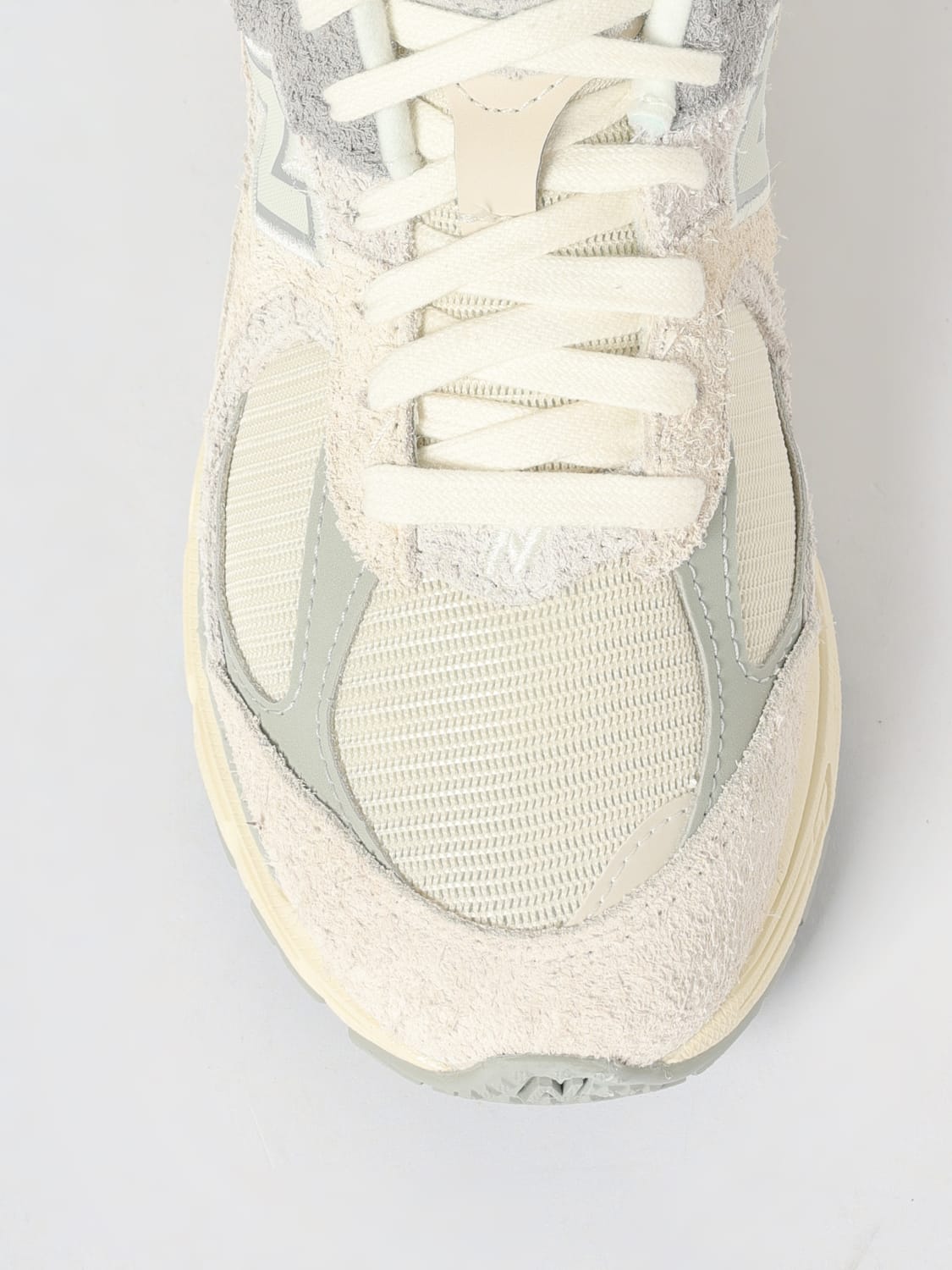 NEW BALANCE SNEAKERS: Sneakers 2002R New Balance in camoscio e mesh , Beige - Img 4