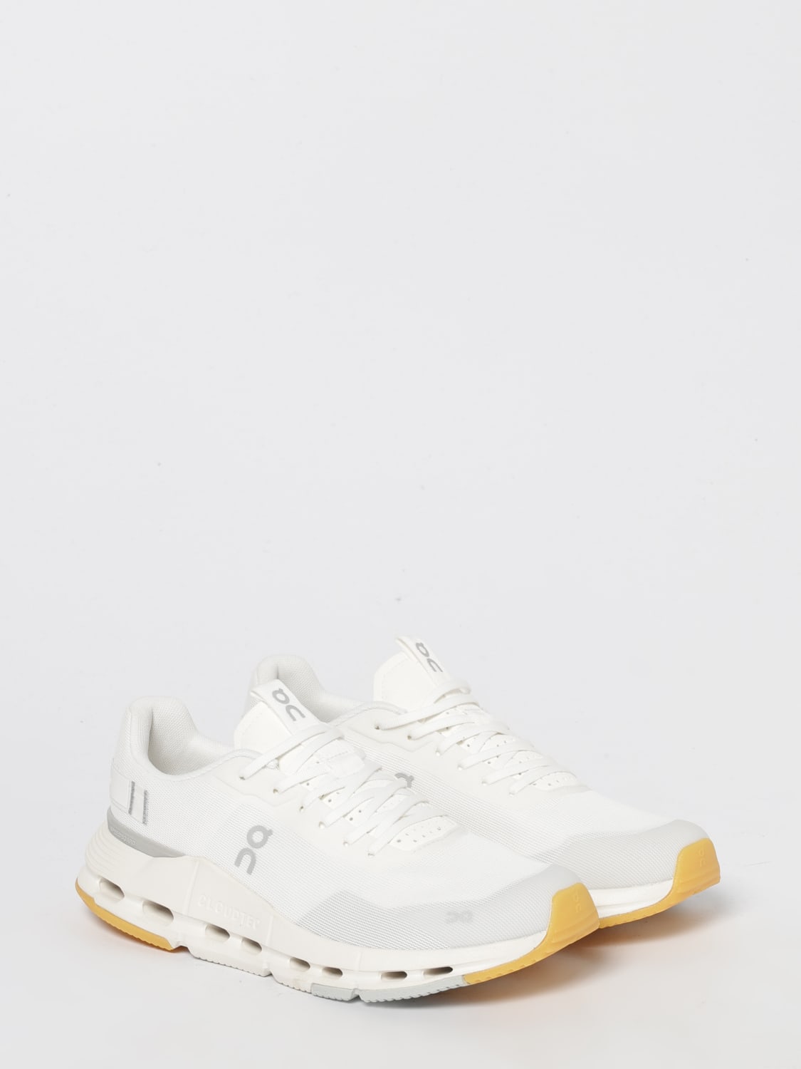 ON RUNNING SNEAKERS: Sneakers men On, White - Img 2