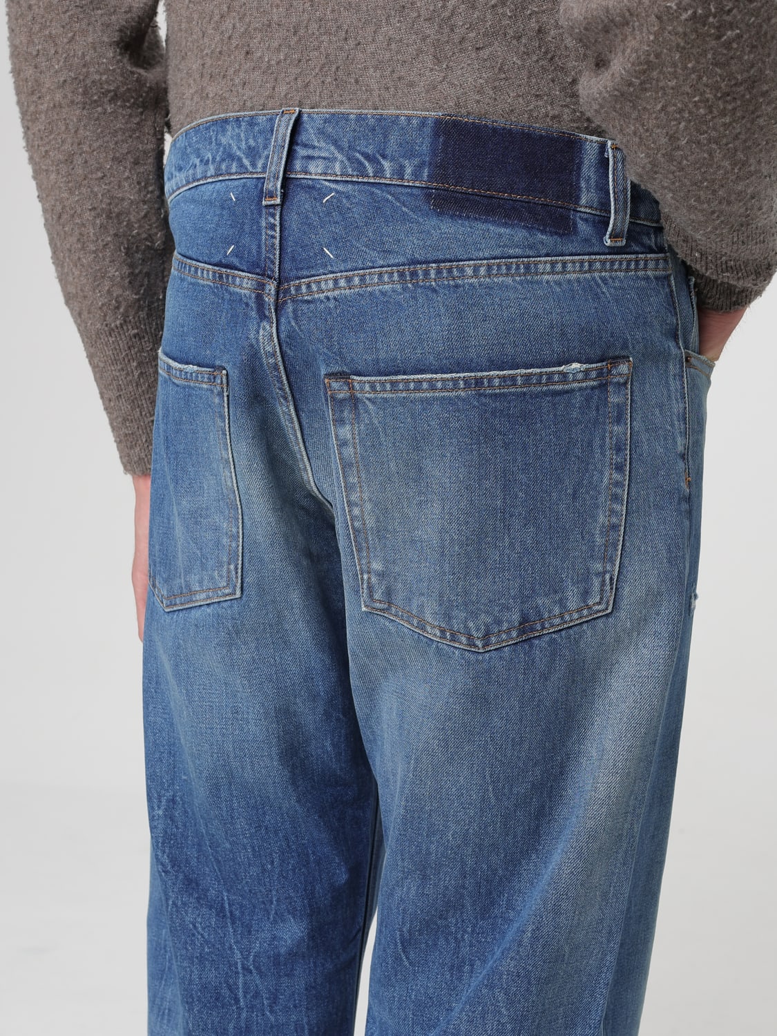 MAISON MARGIELA ДЖИНСЫ: Джинсы Мужское Maison Margiela, Синий - Img 5