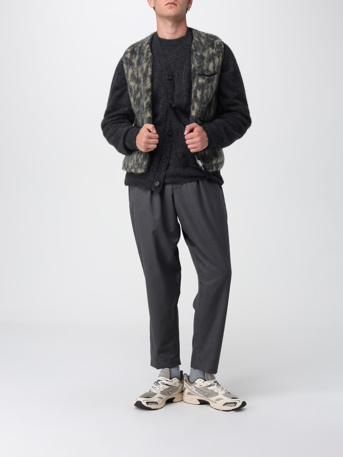 UNIVERSAL WORKS GILET: Gilet in poliestere riciclato Universal Works, Nero - Img 2