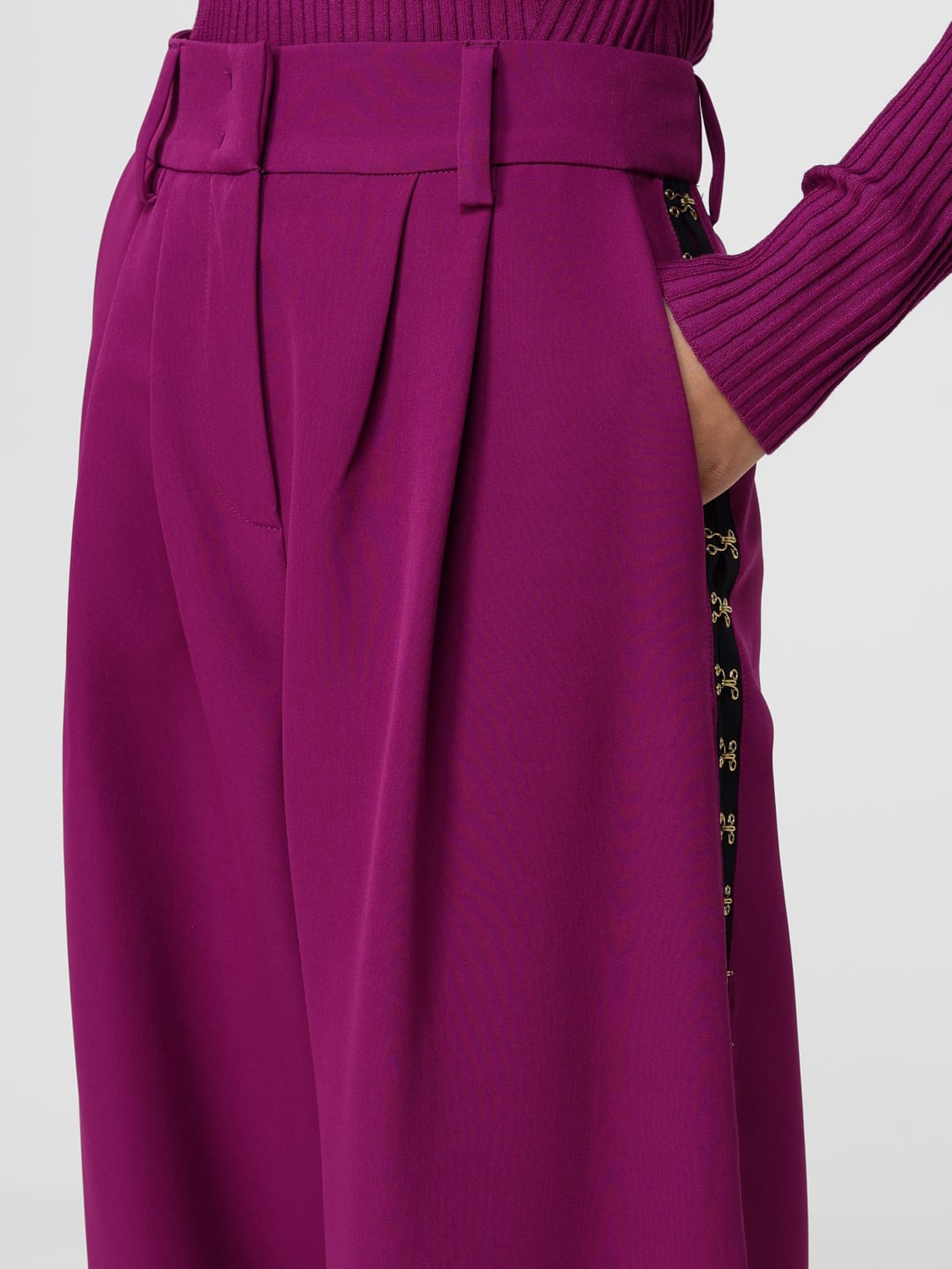 JUST CAVALLI パンツ: パンツ レディース Just Cavalli, バイオレット - Img 4