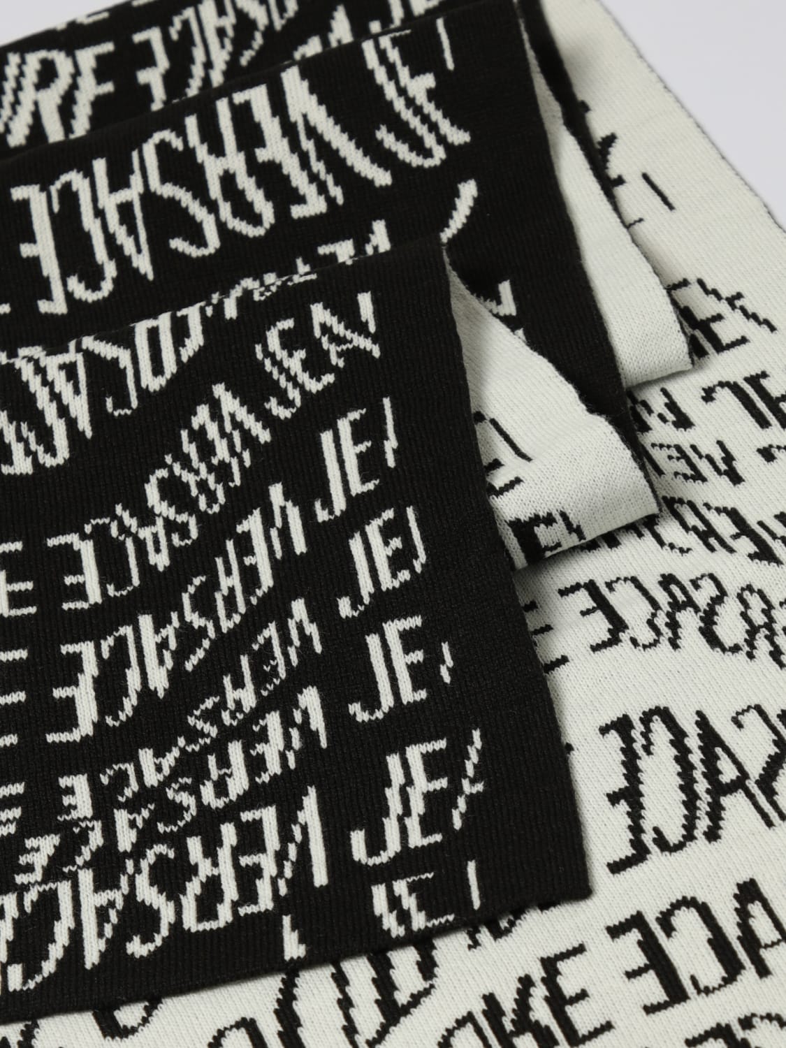 VERSACE JEANS COUTURE SCARF: Scarf men Versace Jeans Couture, Black - Img 3