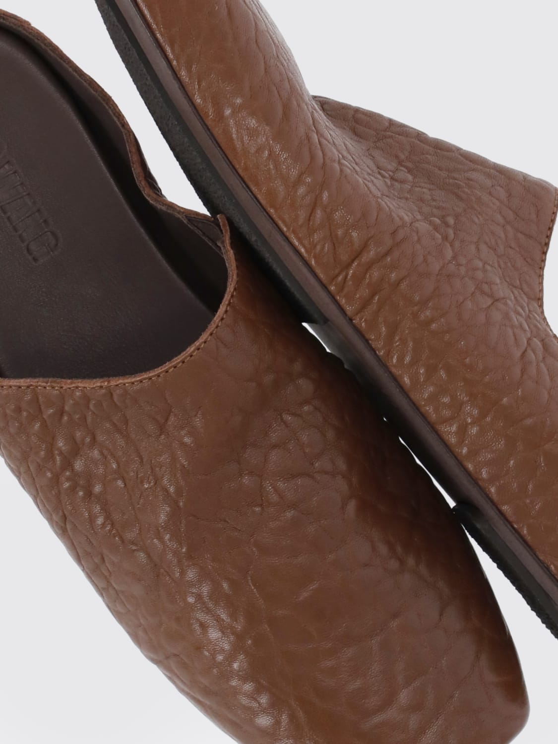 UMA WANG CHAUSSURES: Sandales plates femme Uma Wang, Marron - Img 4