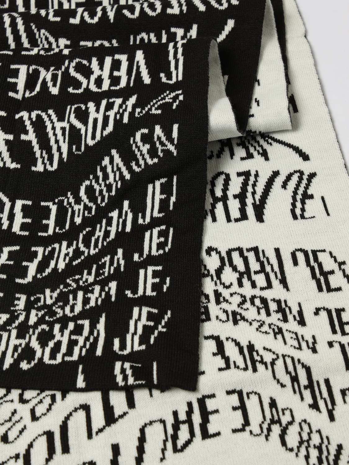 VERSACE JEANS COUTURE SCARF: Scarf woman Versace Jeans Couture, Black - Img 3