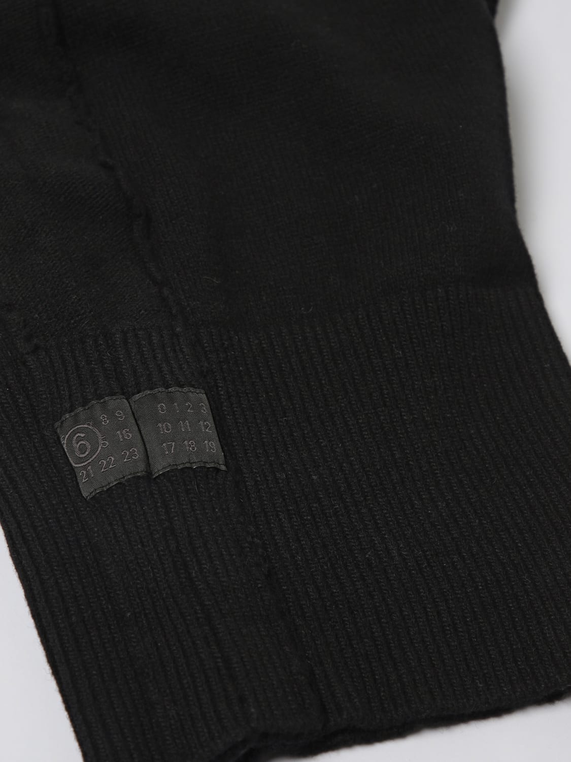 MM6 MAISON MARGIELA SCARF: Hat woman Mm6 Maison Margiela, Black - Img 2