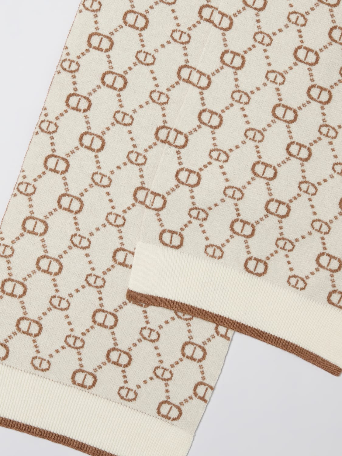 TWINSET SCIARPA: Sciarpa Oval T Twinset in viscosa jacquard , Bianco - Img 3