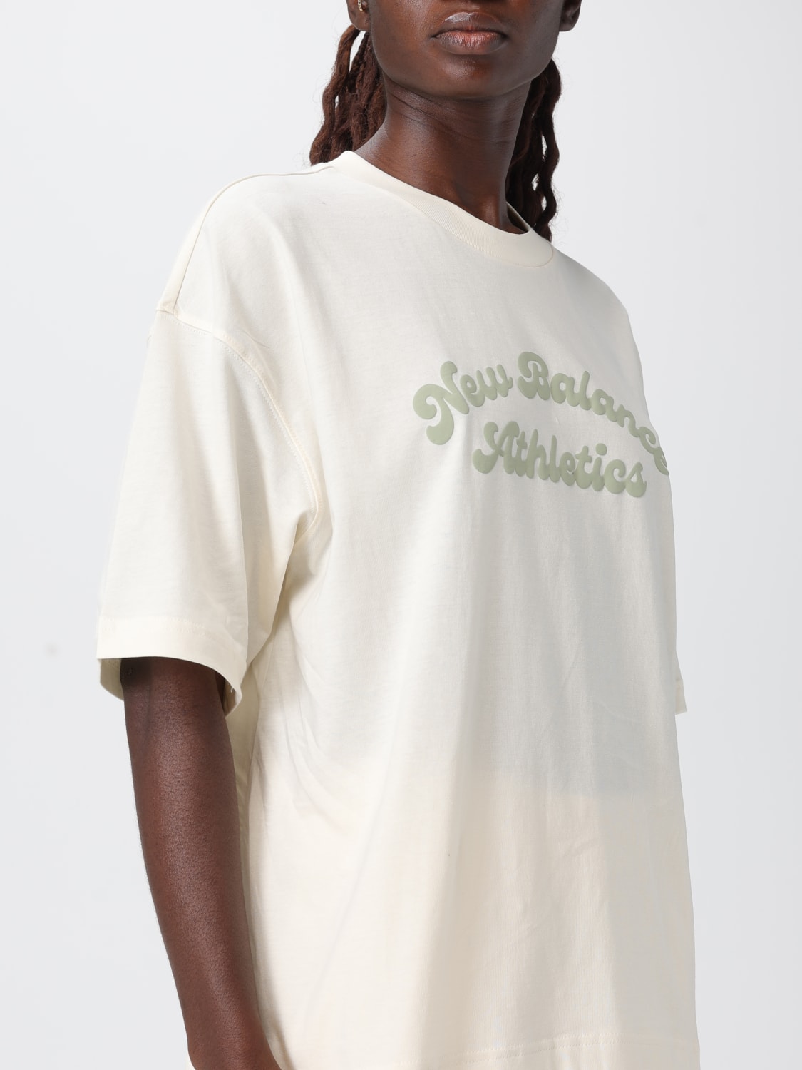 NEW BALANCE T-SHIRT: T-shirt woman New Balance, Cream - Img 4
