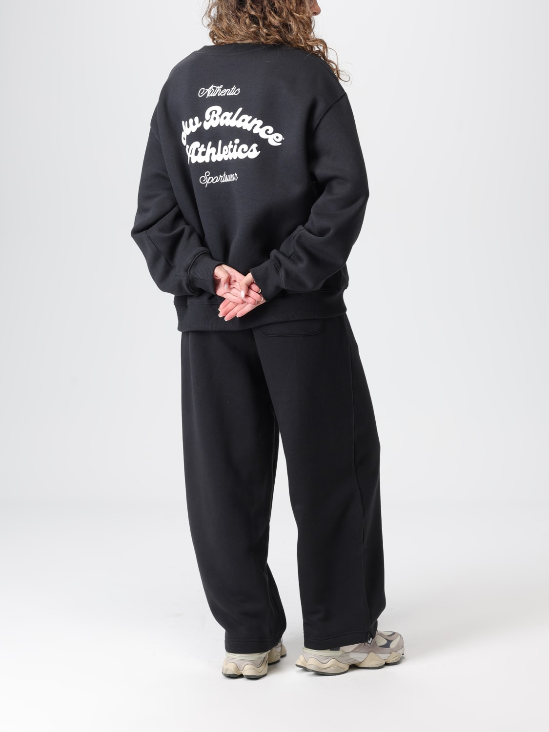 NEW BALANCE SWEATSHIRT: Pullover damen New Balance, Schwarz - Img 2