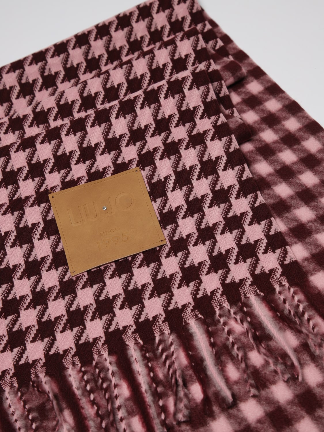 LIU JO SCIARPA: Sciarpa Liu Jo in in tessuto con motivo pied de poule, Viola - Img 3