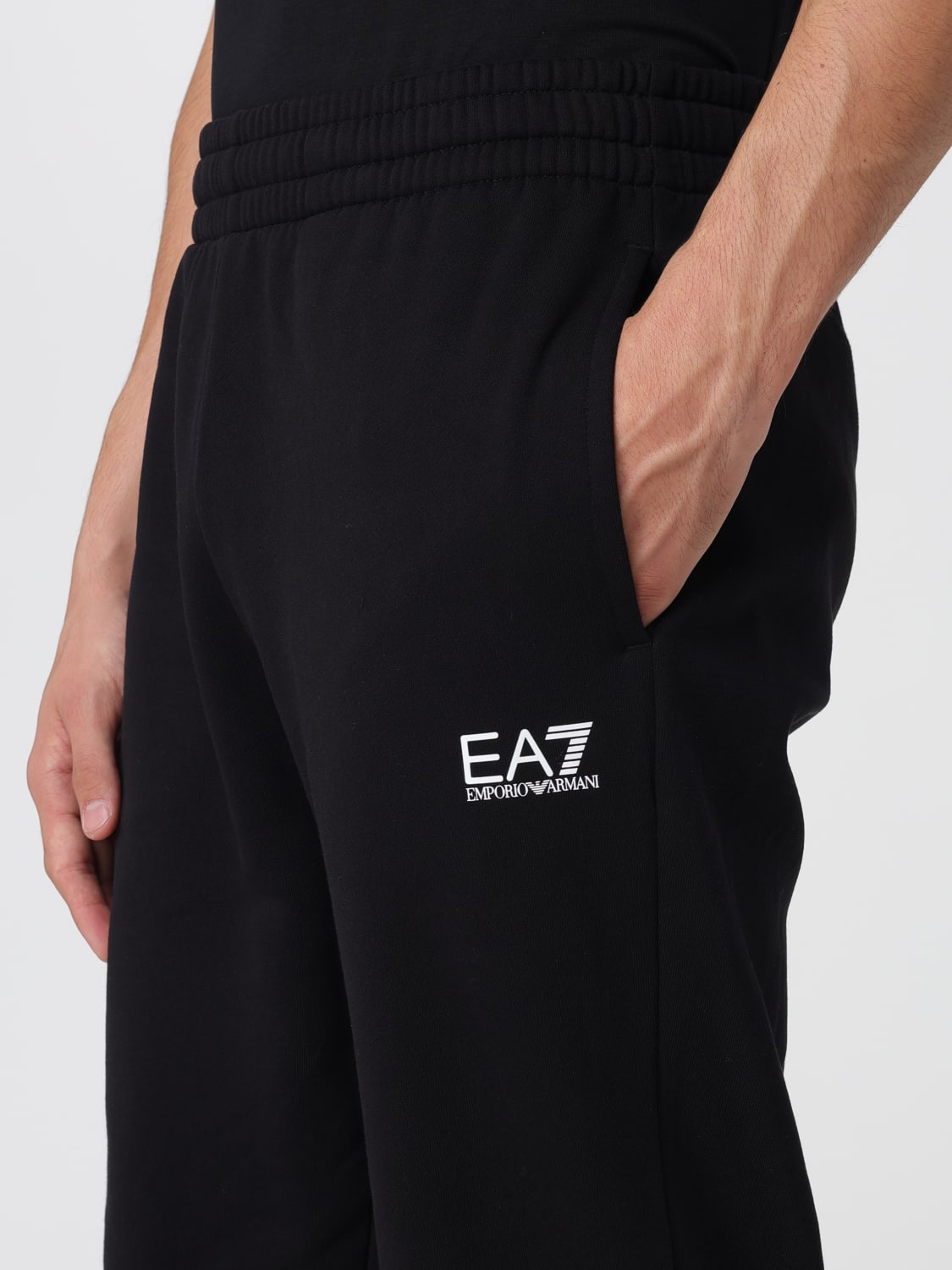 EA7 PANTS: Pants men Ea7, Black - Img 3