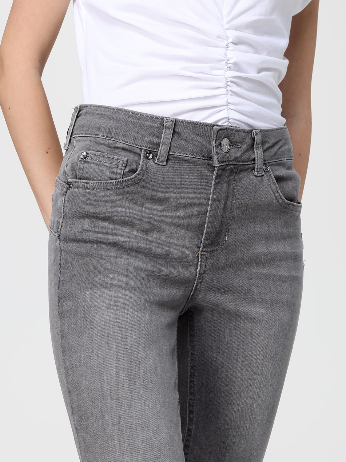 LIU JO VAQUEROS: Vaqueros mujer Liu Jo, Gris - Img 3