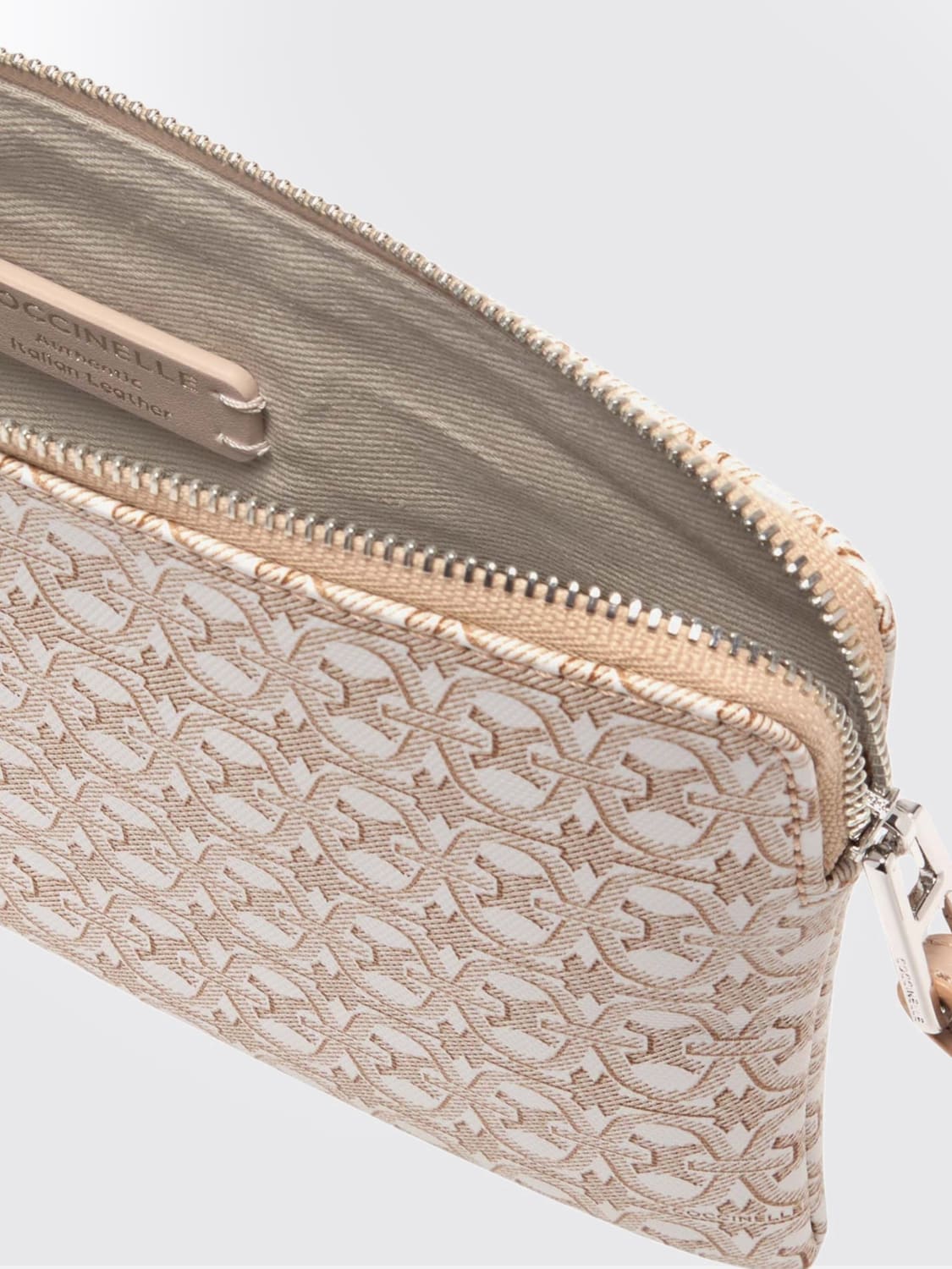 COCCINELLE BORSA MINI: Pochette Alias Coccinelle in canvas con monogram jacquard , Bianco - Img 3