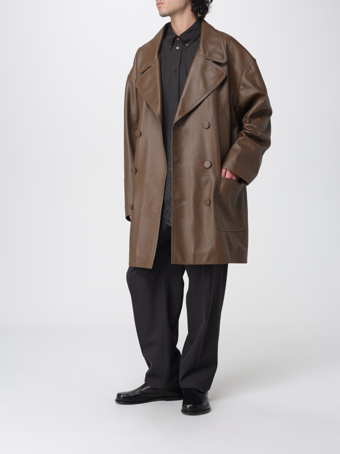 FENDI GIACCA: Trench a doppiopetto in pelle di agnello Fendi, Noce - Img 2