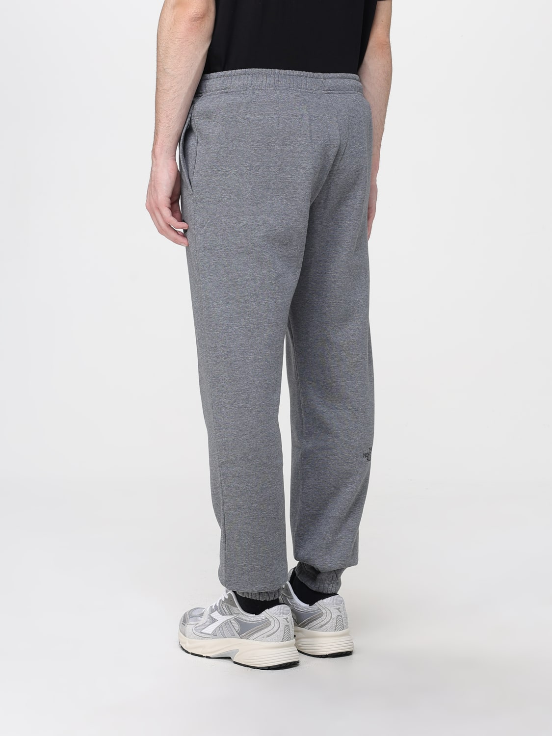 THE NORTH FACE PANTALONI: Pantalone jogging The North Face in misto cotone, Grigio - Img 2