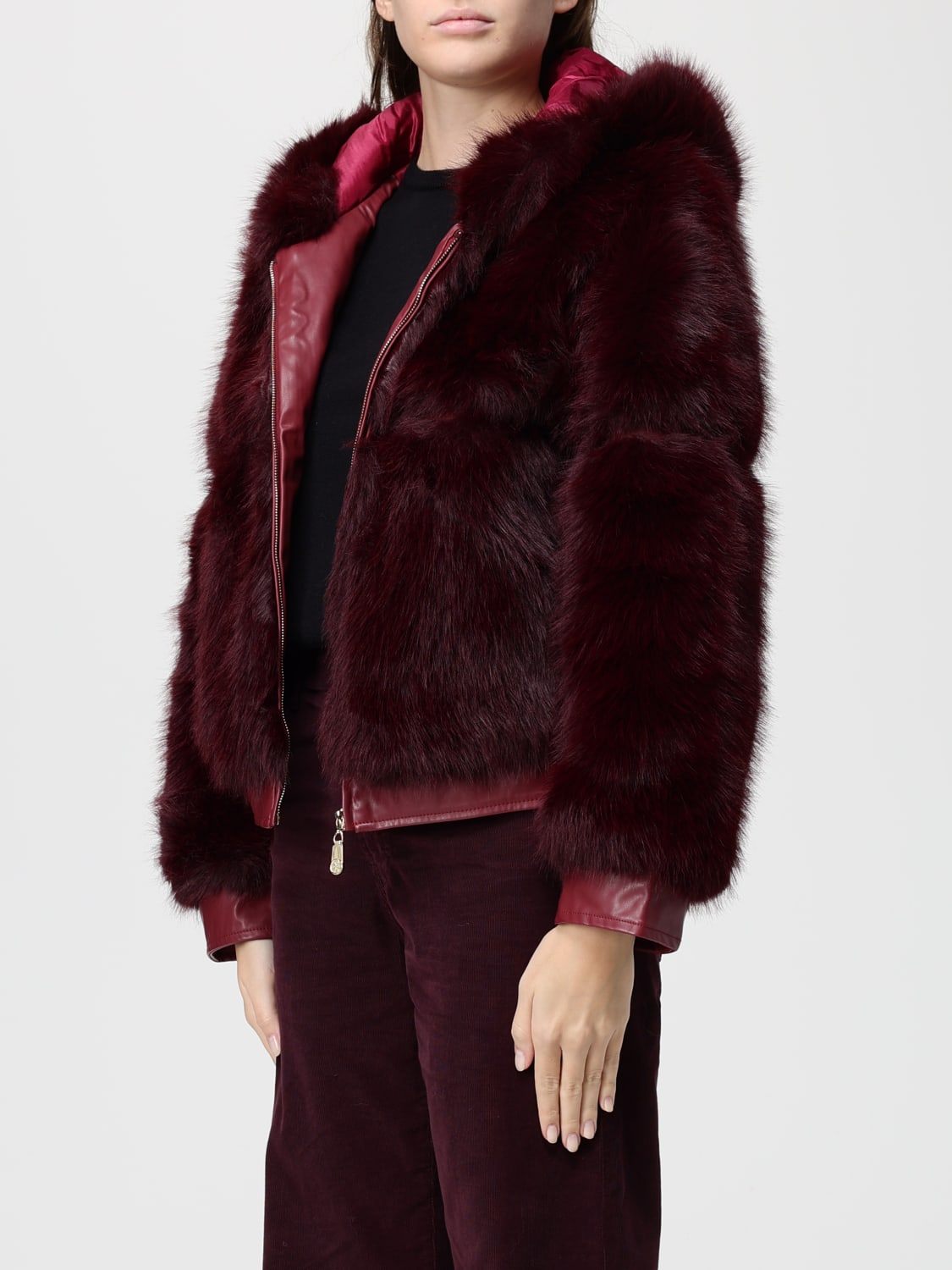 V73 FUR COAT: Blazer woman V73, Red - Img 3