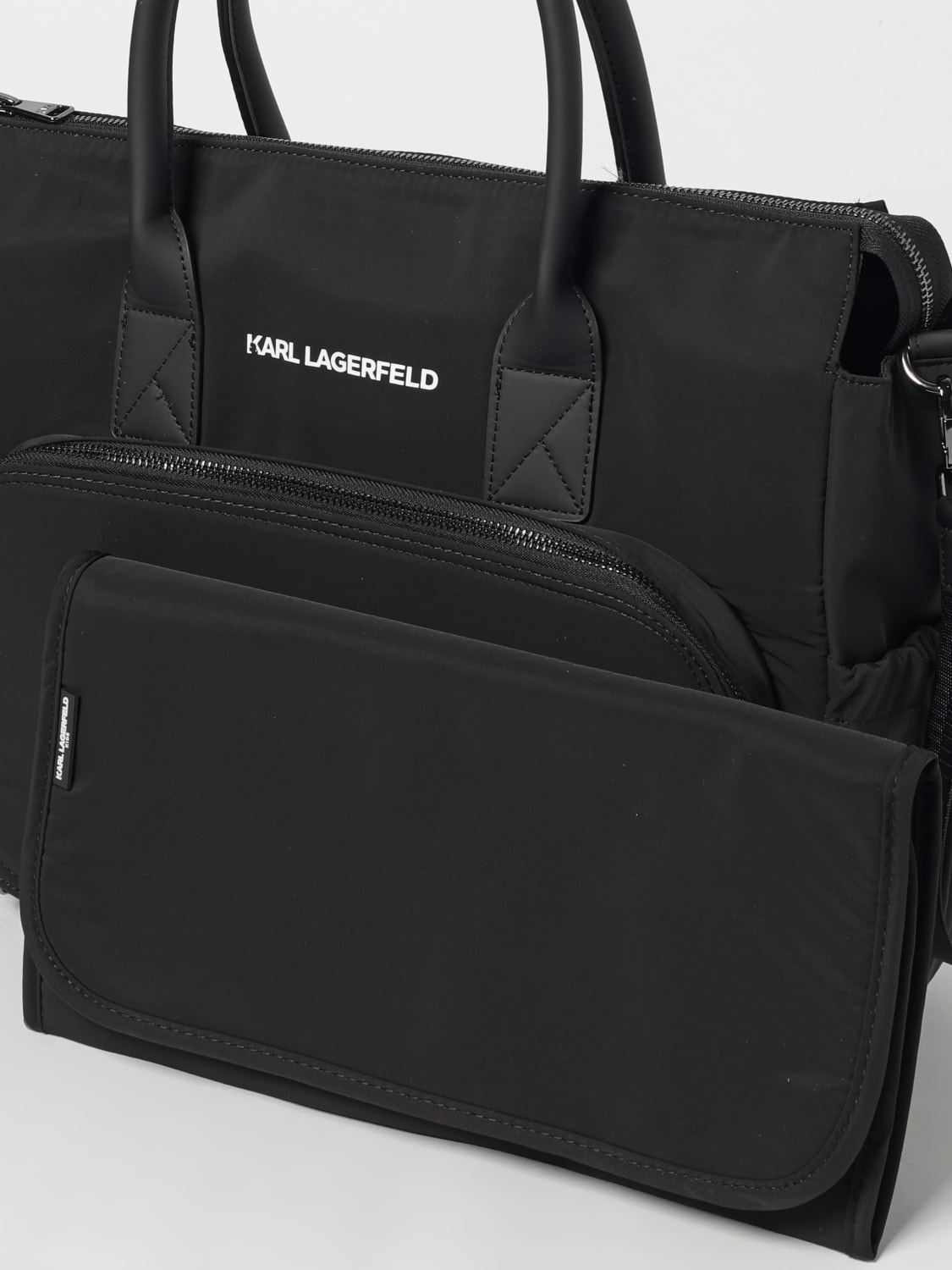 KARL LAGERFELD KIDS CORREDI BAMBINI: Diaper Bag Ikonic e Choupette Karl Lagerfeld Kids in nylon , Nero - Img 3