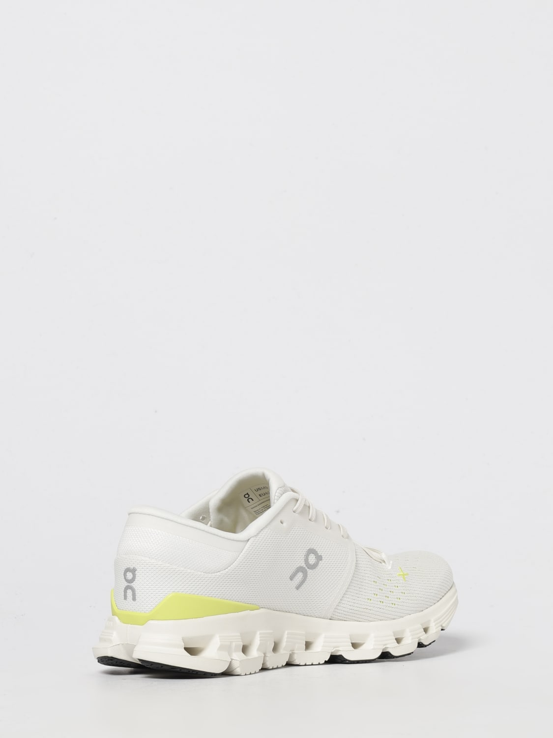 ON RUNNING SNEAKERS: Sneakers men On, White - Img 3