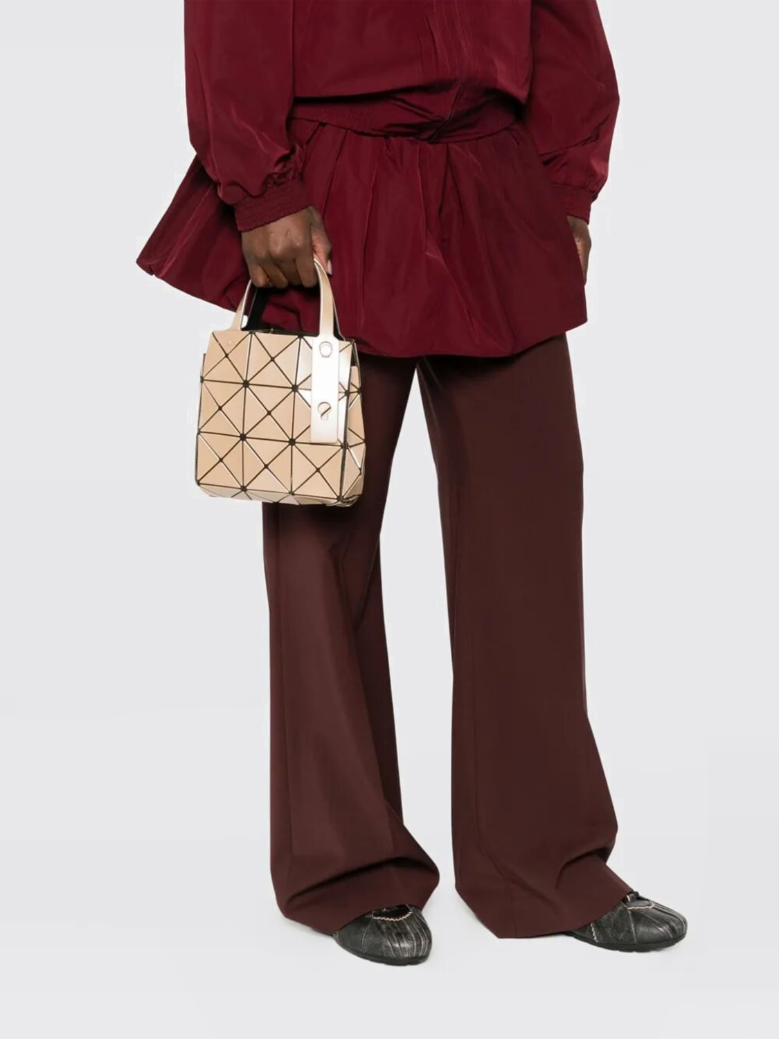 BAO BAO ISSEY MIYAKE MINI SAC: Sac porté épaule femme Bao Bao Issey Miyake, Beige - Img 2