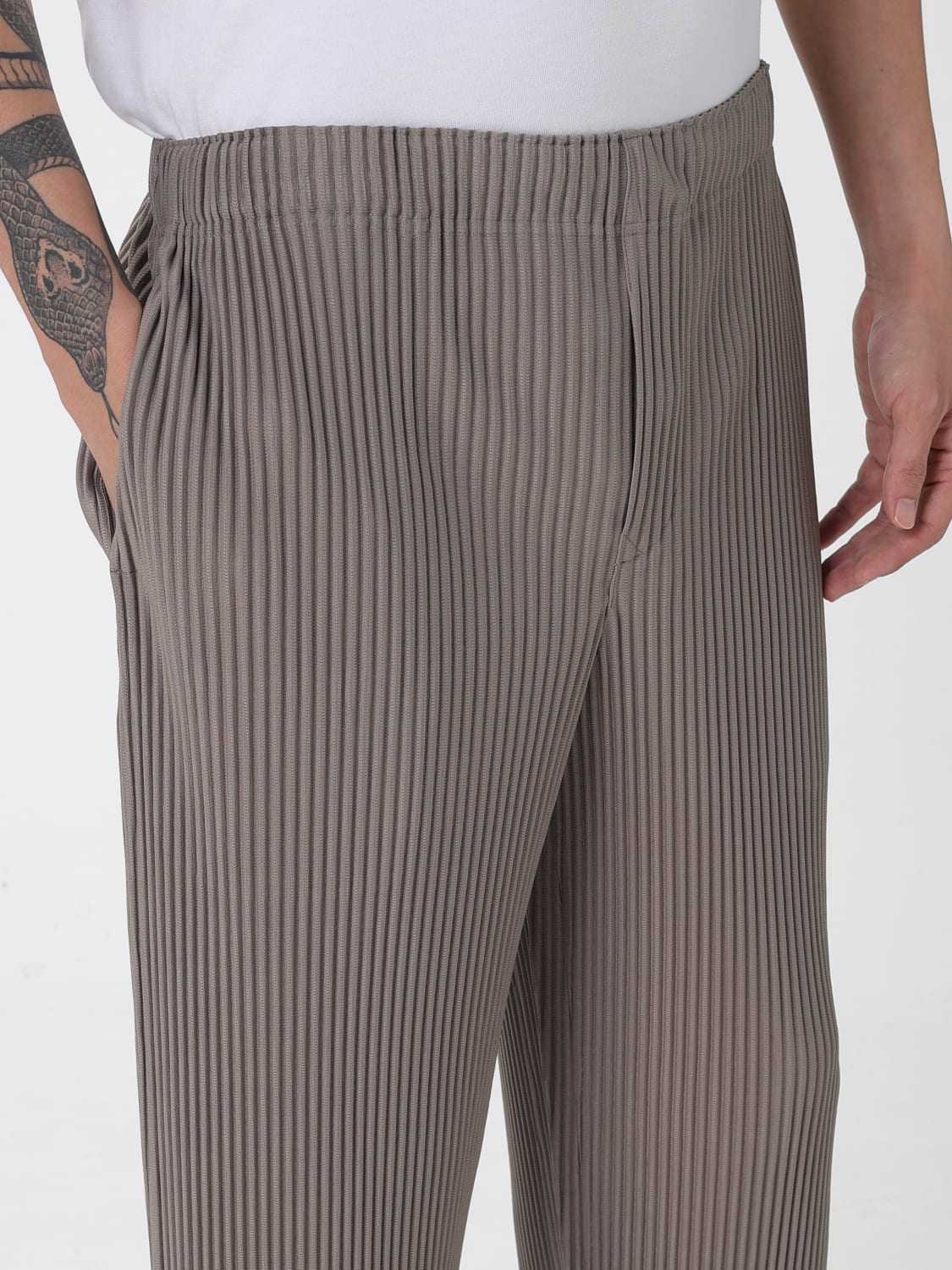 HOMME PLISSE' ISSEY MIYAKE PANTS: Pants men Homme Plisse' Issey Miyake, Beige - Img 5