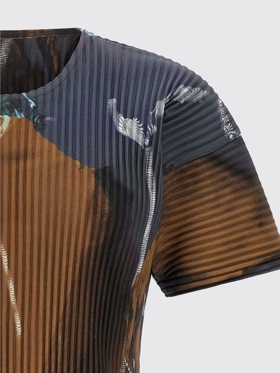 HOMME PLISSE' ISSEY MIYAKE ФУТБОЛКА: Свитер Мужское Homme Plisse' Issey Miyake, Коричневый - Img 3