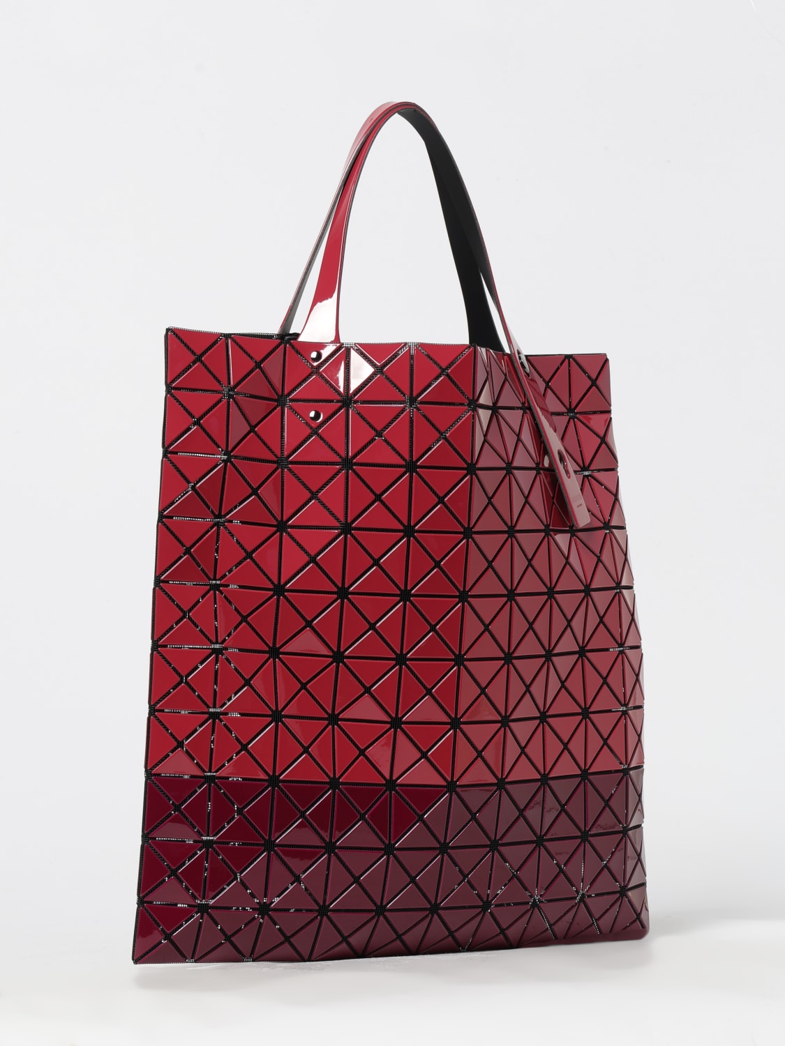 BAO BAO ISSEY MIYAKE BORSA A MANO: Borsa Lucent Bao Bao Issey Miyake in pvc e tessuto , Rosso - Img 2