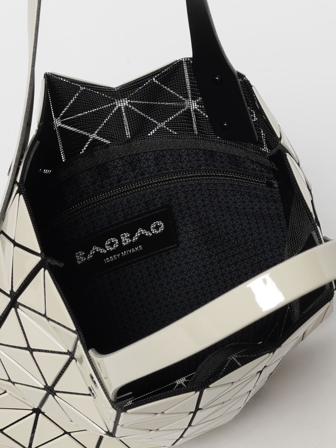 BAO BAO ISSEY MIYAKE HANDBAG: Shoulder bag woman Bao Bao Issey Miyake, Pink - Img 3