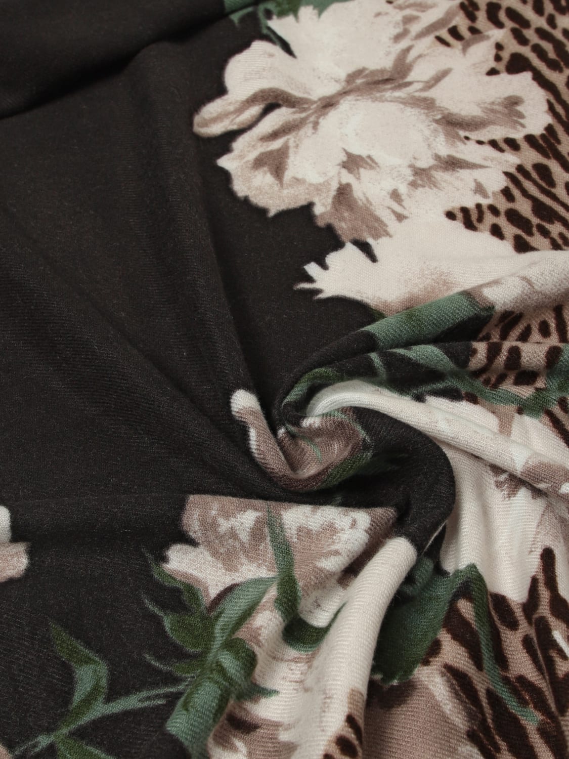 LIU JO SCIARPA: Stola in viscosa animalier floreale Liu Jo, Nero - Img 3