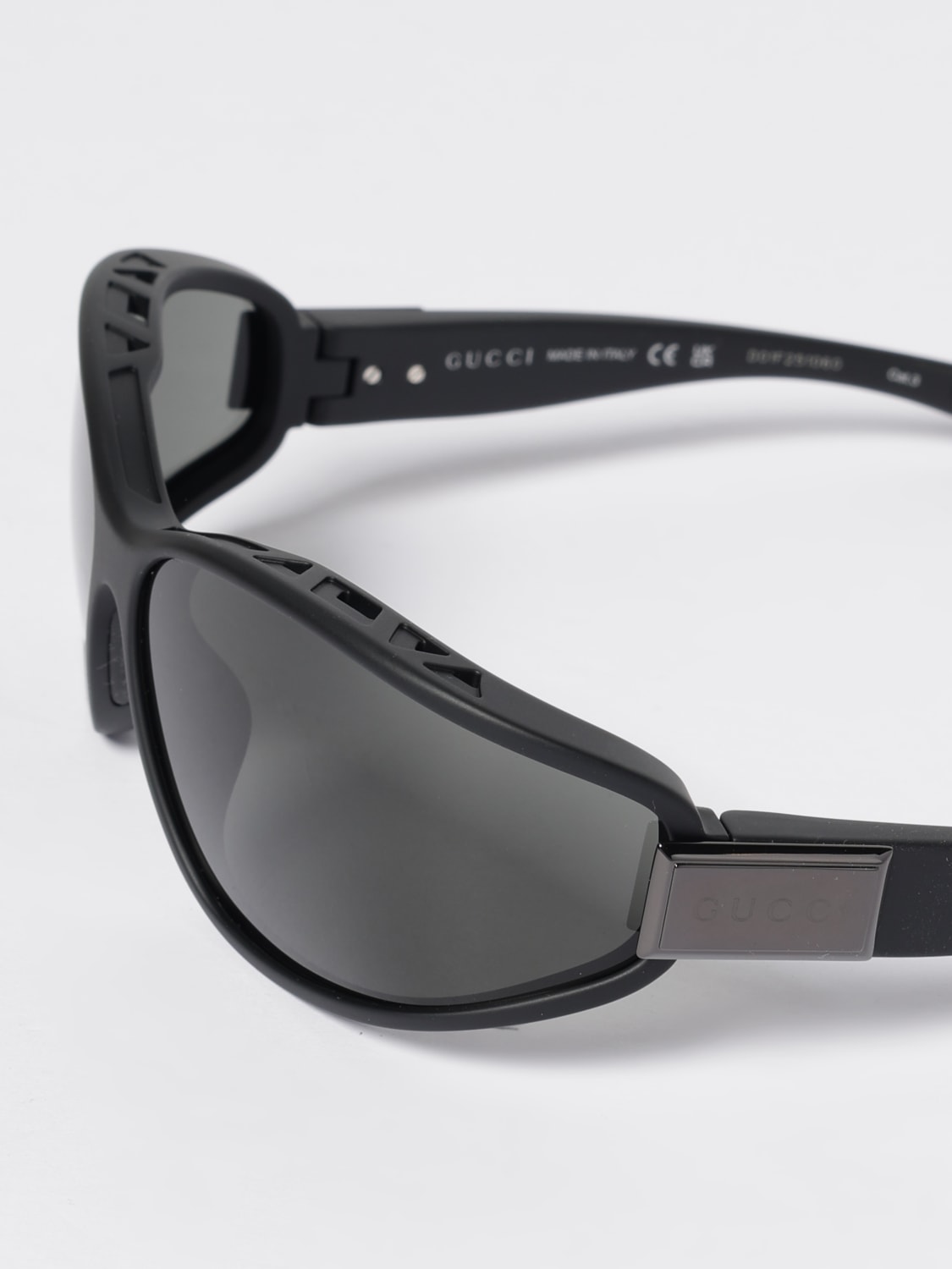 GUCCI СОЛНЦЕЗАЩИТНЫЕ ОЧКИ: Солнцезащитные очки Женское Gucci, Черный - Img 4
