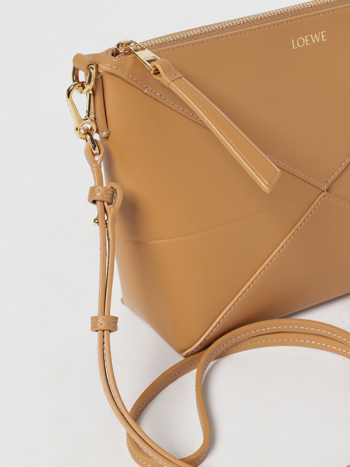 LOEWE UMHÄNGETASCHE: Geldbörse damen Loewe, Beige - Img 4