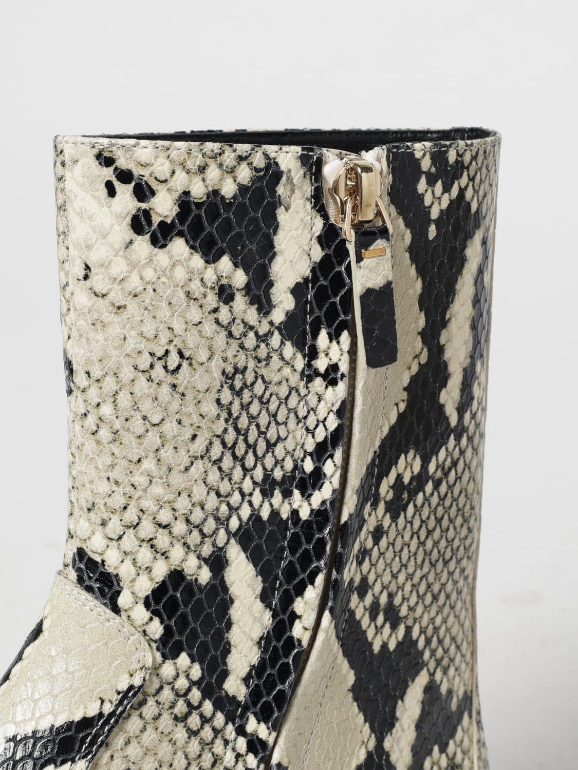 KHAITE BOOTS: Flat ankle boot woman Khaite, Beige - Img 4