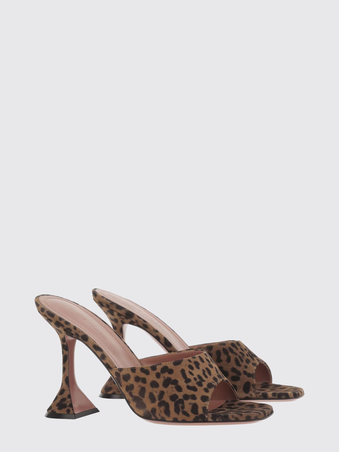 AMINA MUADDI 힐 샌들: 하이힐 여성 Amina Muaddi, 브라운 - Img 2