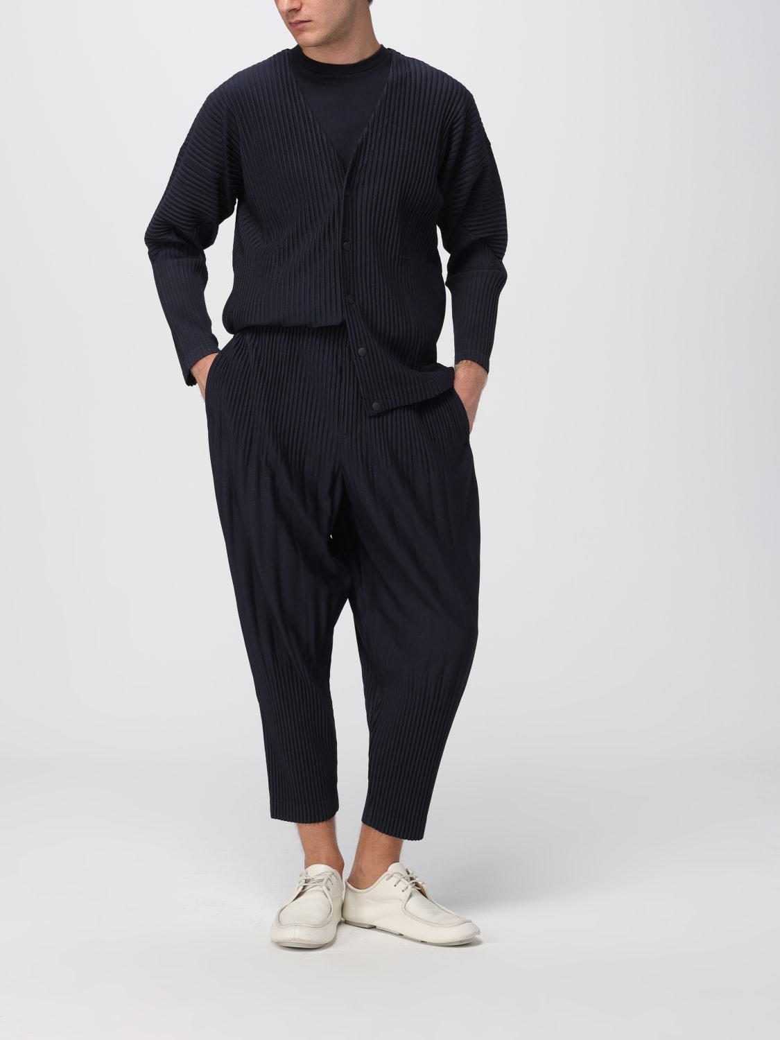 HOMME PLISSE' ISSEY MIYAKE 스웨터: 카디건 남성 Homme Plisse' Issey Miyake, 블루 - Img 2