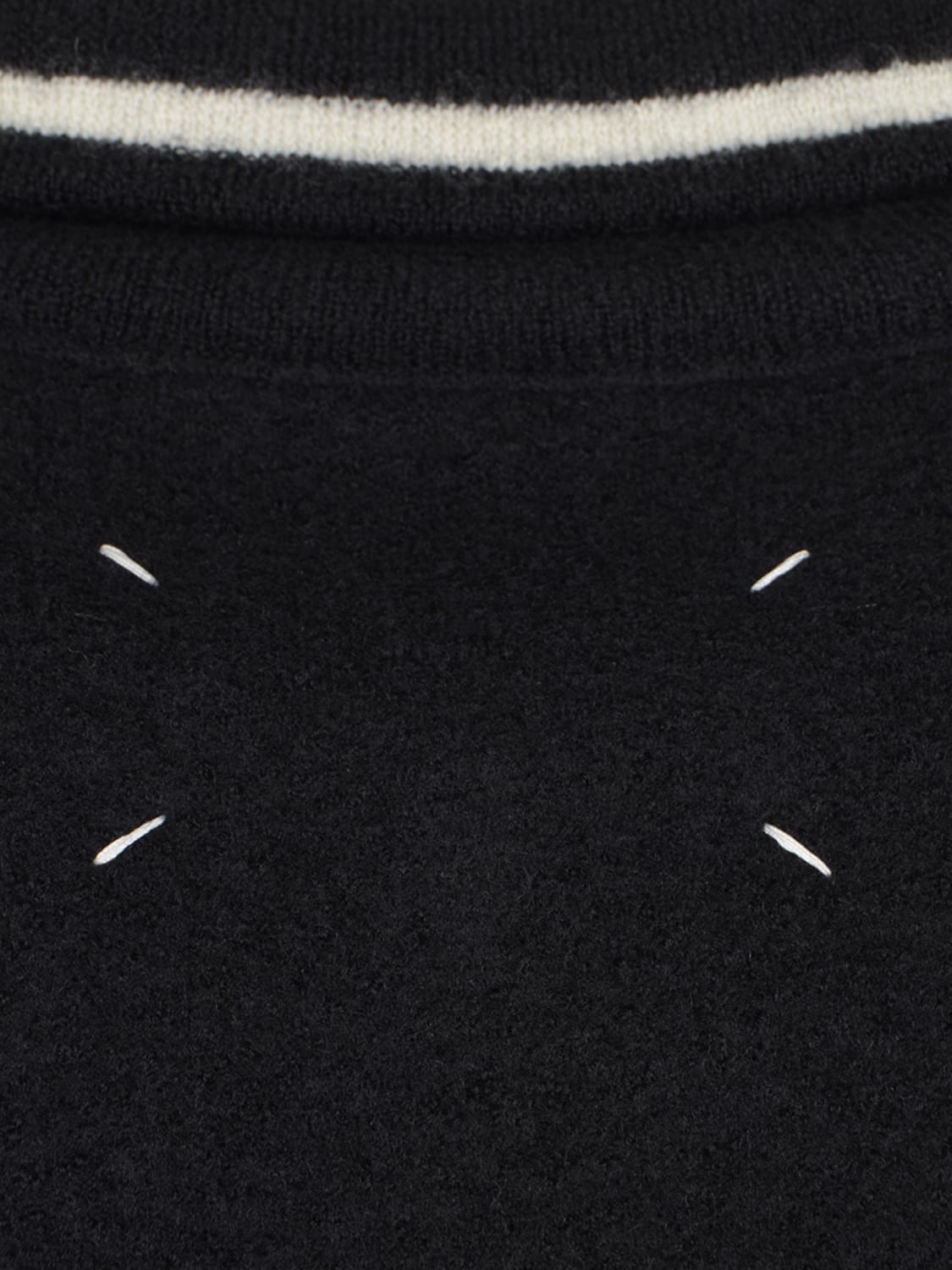 MAISON MARGIELA 毛衣: 毛衣 男士 Maison Margiela, 黑色 - Img 3