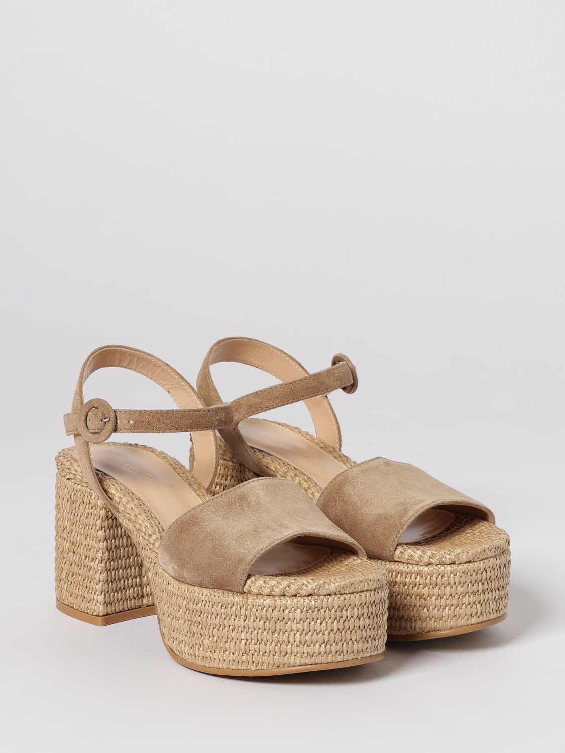 GIANVITO ROSSI PUMP: Pump woman Gianvito Rossi, Beige - Img 2