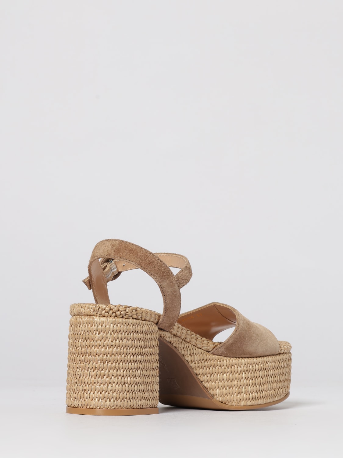 GIANVITO ROSSI PUMP: Pump woman Gianvito Rossi, Beige - Img 3