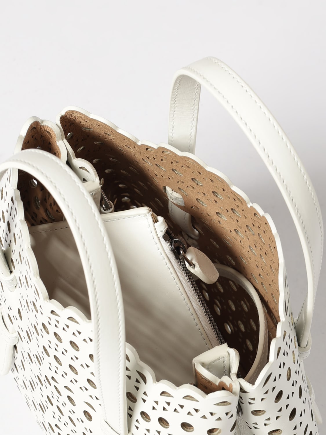 ALAÏA HANDBAG: Handbag woman AlaÏa, White - Img 5