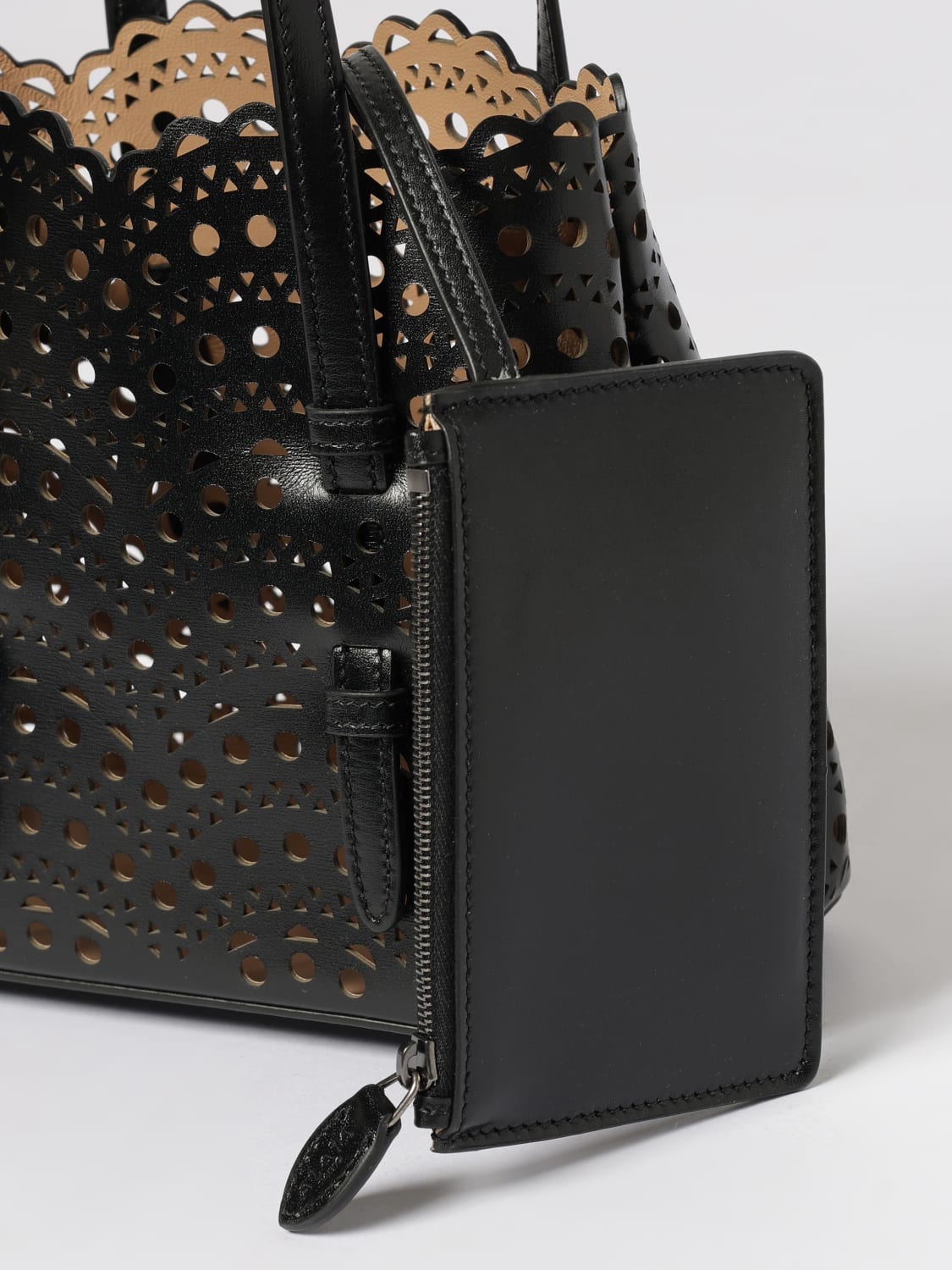 ALAÏA HANDBAG: Handbag woman AlaÏa, Black - Img 3
