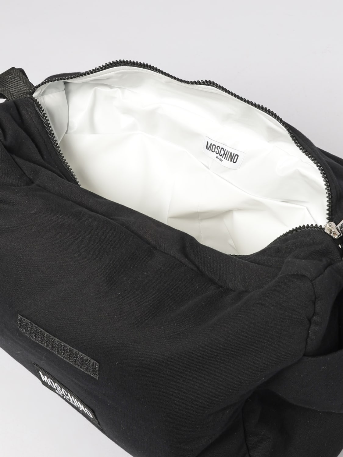 MOSCHINO CONJUNTO DE MANTA: Mochila niños Moschino, Negro - Img 4