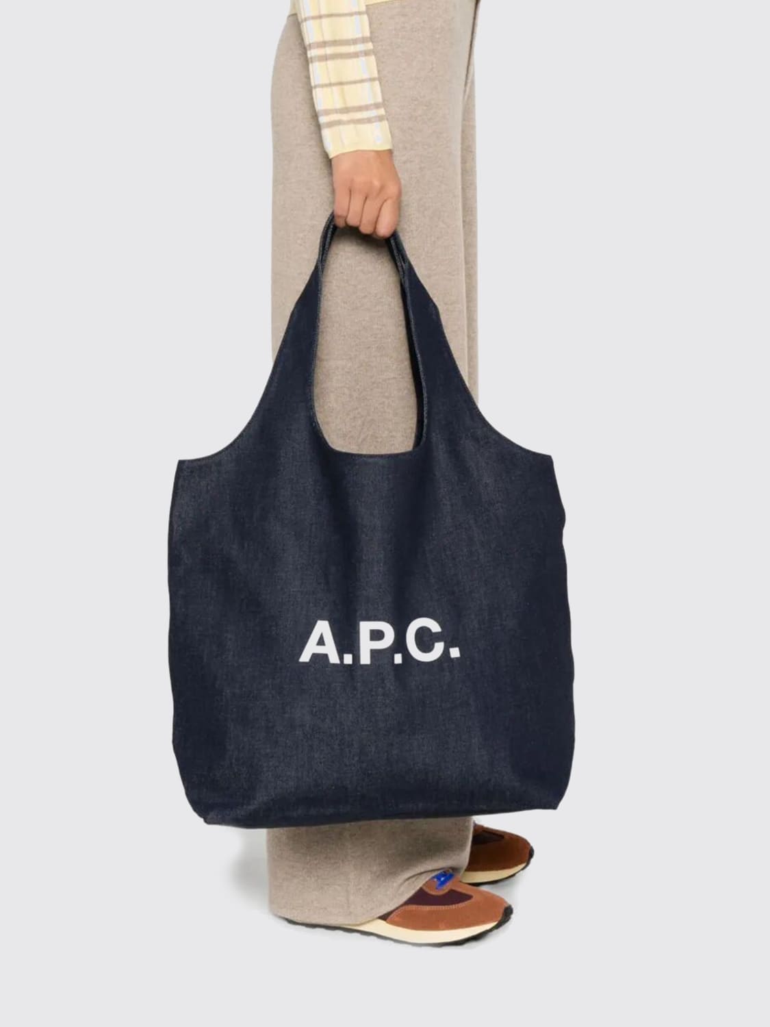 A.P.C. SHOULDER BAG: Shoulder bag woman A.P.C., Indigo - Img 2