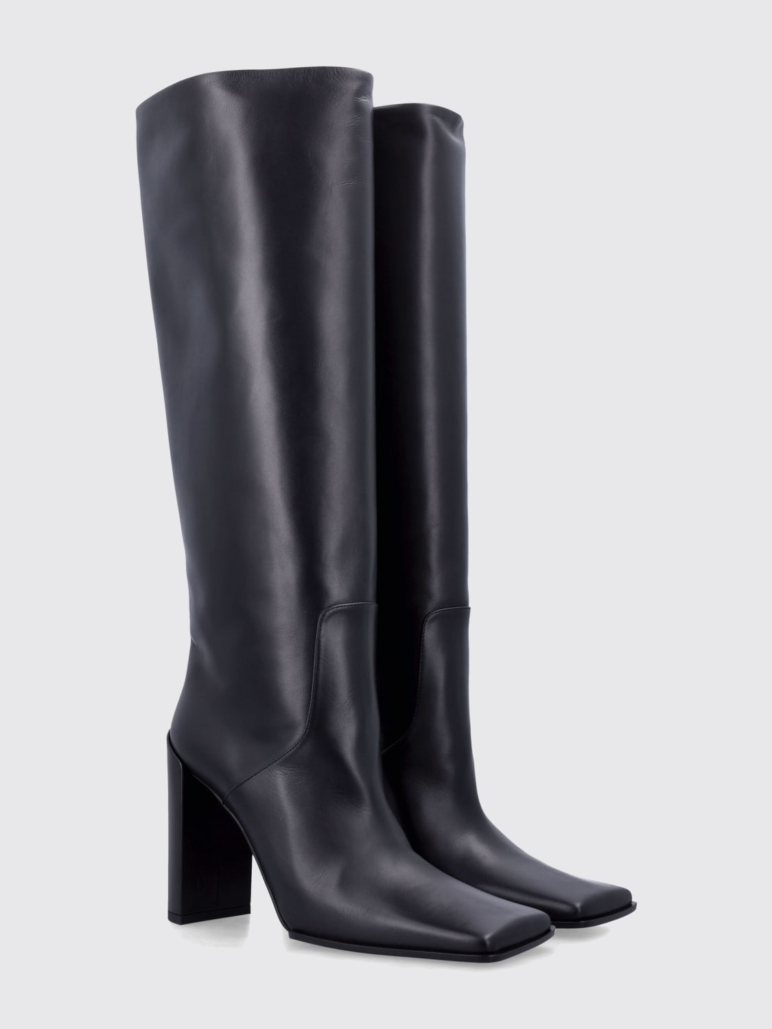 ALAÏA BOOTS: Flat shoes woman AlaÏa, Black - Img 2